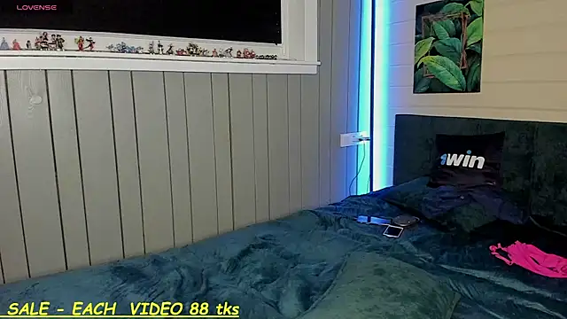 SandyChris online show from 13, 2, 2025