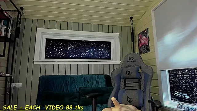 SandyChris online show from 28, 9, 2025