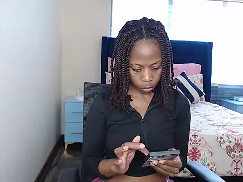 Snapshot of QUEENMANDYY chatting on 26, 5, 2026 QUEENMANDYY online show from 26, 5, 2026