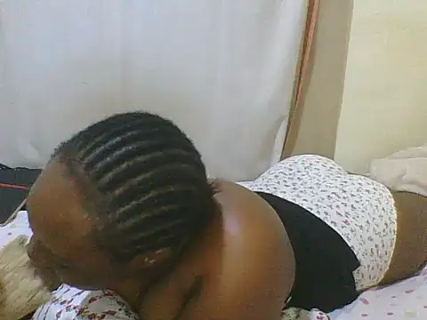 Snapshot of cute_lavenda chatting on 5, 6, 2026 cute lavenda online show from 5, 6, 2026
