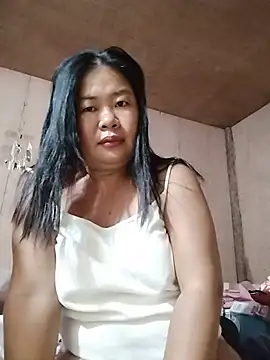 lickmepussy21 online show from 5, 7, 2026