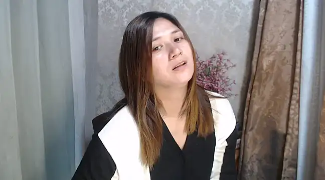 MS Isabella Snow92 online show from 20, 2, 2025