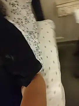 Susannemilf online show from 6, 4, 2026