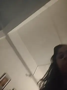 Susannemilf online show from 19, 4, 2026