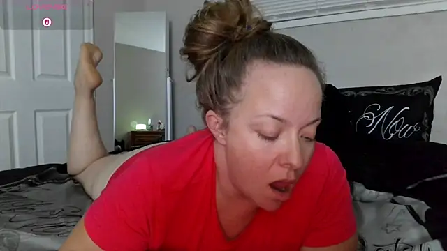 julimonroe online show from 14, 10, 2025