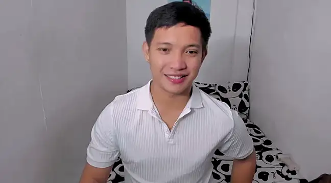 xSebastian19 online show from 16, 12, 2024