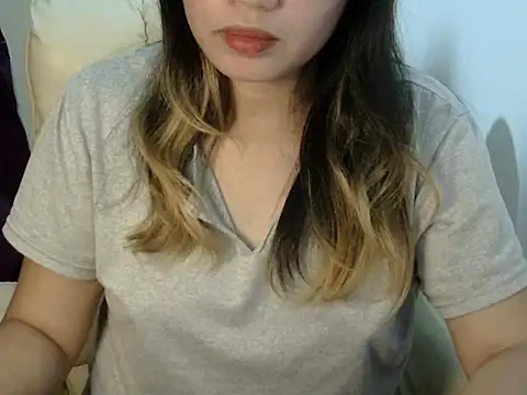 Snapshot of ___zurIII09_ chatting on 10, 9, 2025 zurIII09 online show from 10, 9, 2025