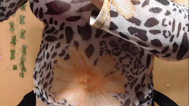 Snapshot of Hellensextits chatting on 11, 1, 2025 Hellensextits online show from 11, 1, 2025