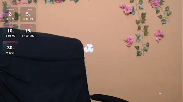 Snapshot of Hellensextits chatting on 16, 2, 2025 Hellensextits online show from 16, 2, 2025