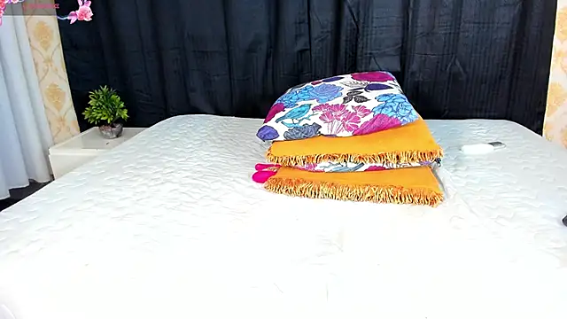 Snapshot of DENISE_WOLFE chatting on 19, 3, 2025 DENISE WOLFE online show from 19, 3, 2025