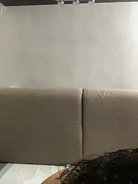 nenalayla online show from 25, 1, 2025