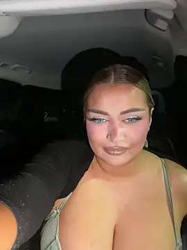 Snapshot of EmiliaPetrova chatting on 19, 3, 2025 EmiliaPetrova online show from 19, 3, 2025