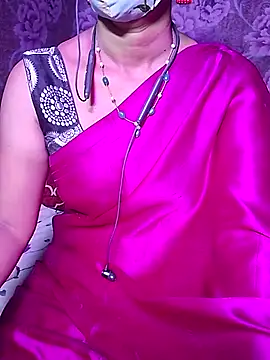 XBHUUME online show from 6, 10, 2025