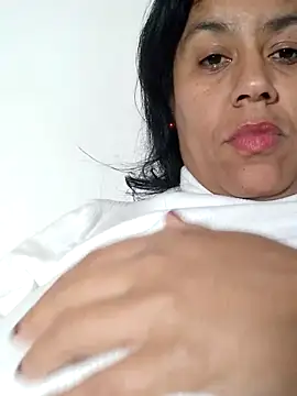 Snapshot of Molly_newman6 chatting on 2, 3, 2025 Molly newman6 online show from 2, 3, 2025