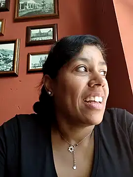 Snapshot of Molly_newman6 chatting on 26, 9, 2025 Molly newman6 online show from 26, 9, 2025