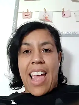 Snapshot of Molly_newman6 chatting on 7, 11, 2025 Molly newman6 online show from 7, 11, 2025