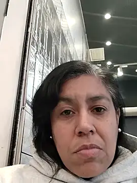 Snapshot of Molly_newman6 chatting on 2, 12, 2025 Molly newman6 online show from 2, 12, 2025