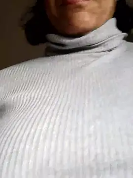 Snapshot of Molly_newman6 chatting on 10, 1, 2026 Molly newman6 online show from 10, 1, 2026