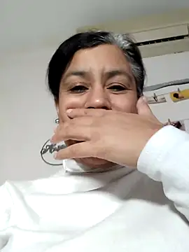 Snapshot of Molly_newman6 chatting on 7, 2, 2026 Molly newman6 online show from 7, 2, 2026