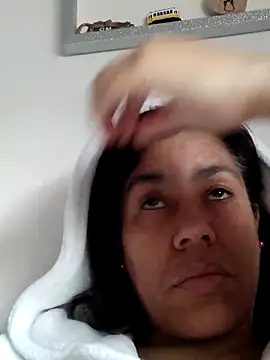 Snapshot of Molly_newman6 chatting on 8, 3, 2026 Molly newman6 online show from 8, 3, 2026