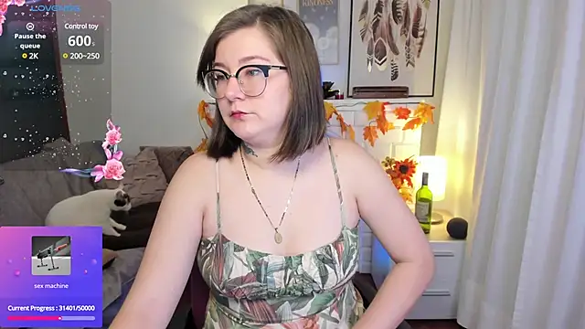 HunnyyLove online show from 4, 3, 2025