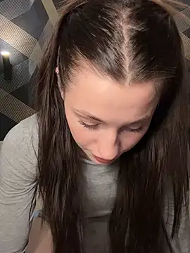 Camilla Railian online show from 17, 3, 2025