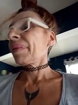 FrozenWaffle online show from 25, 2, 2026