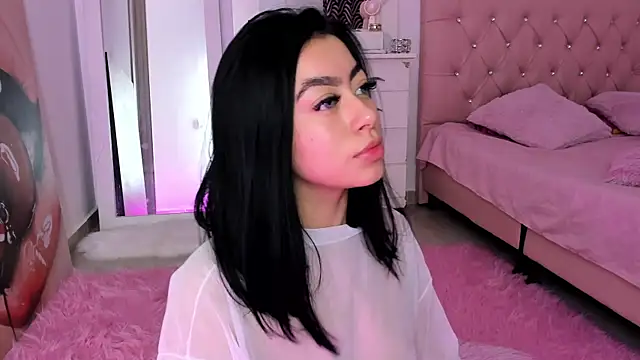 Snapshot of sofiaa_snoww chatting on 17, 1, 2025 sofiaa snoww online show from 17, 1, 2025