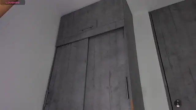 Snapshot of sofiaa_snoww chatting on 10, 3, 2026 sofiaa snoww online show from 10, 3, 2026