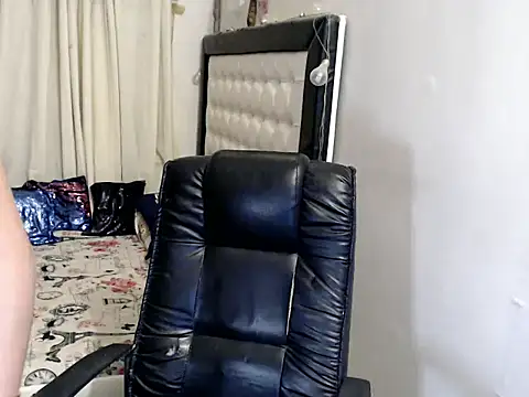 Snapshot of Goddess_Sarah chatting on 8, 3, 2026 Goddess Sarah online show from 8, 3, 2026