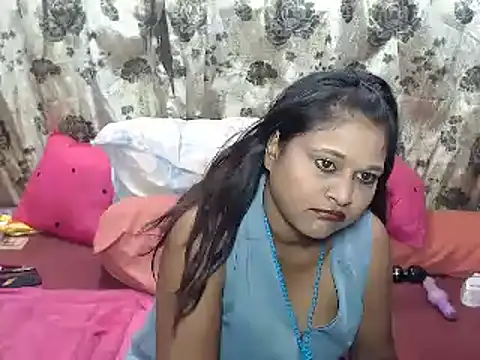 Snapshot of indian_glitter chatting on 10, 9, 2025 indian glitter online show from 10, 9, 2025