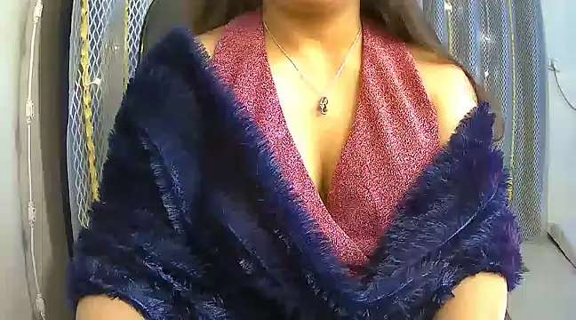 avav love online show from 9, 12, 2024