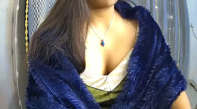 avav love online show from 7, 1, 2025