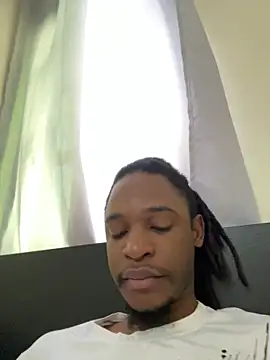 Snapshot of finefinance chatting on 4, 4, 2026 finefinance online show from 4, 4, 2026