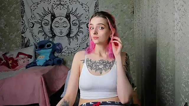 Cutie Adelia online show from 14, 3, 2025