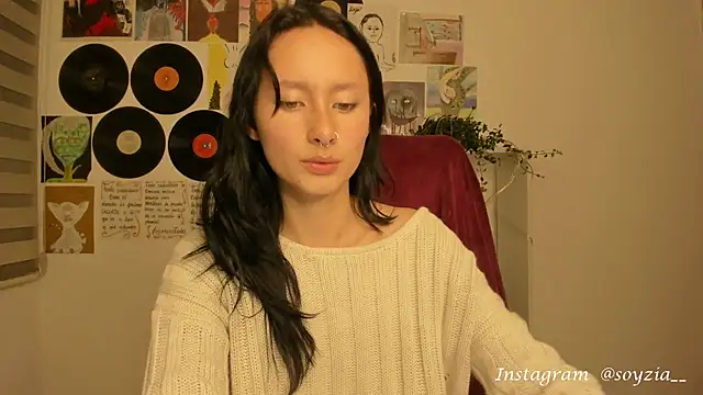 bellaa-w online show from 22, 3, 2025