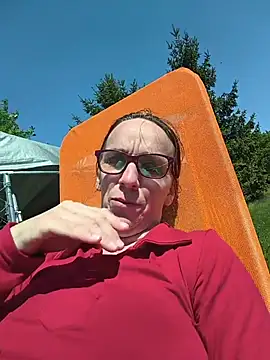 Dettybitch40 online show from 26, 4, 2026