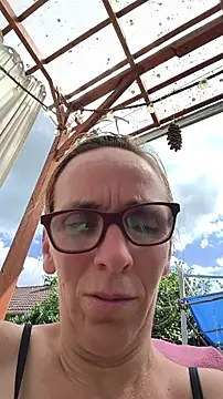 Dettybitch40 online show from 24, 7, 2026