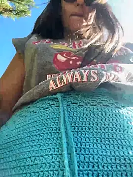 Emmabee123 online show from 22, 4, 2026