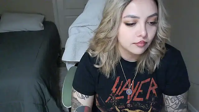 nativepumpkin95 online show from 1, 3, 2025