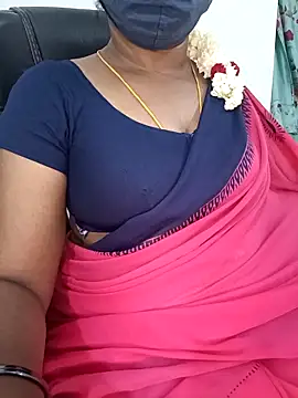 Snapshot of Tamil-hotwife chatting on 30, 4, 2026 Tamil-hotwife online show from 30, 4, 2026