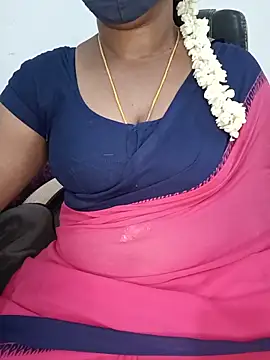 Snapshot of Tamil-hotwife chatting on 20, 5, 2026 Tamil-hotwife online show from 20, 5, 2026