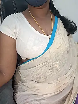 Snapshot of Tamil-hotwife chatting on 3, 6, 2026 Tamil-hotwife online show from 3, 6, 2026