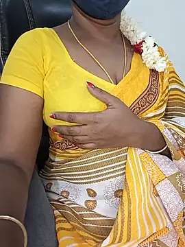 Snapshot of Tamil-hotwife chatting on 5, 6, 2026 Tamil-hotwife online show from 5, 6, 2026