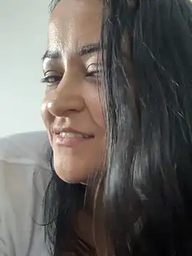 Snapshot of New_Arab_Kingdom chatting on 23, 10, 2025 New Arab Kingdom online show from 23, 10, 2025