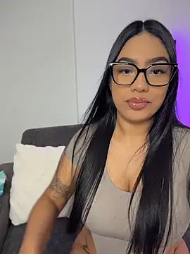 Sara mocca  online show from 23, 4, 2026