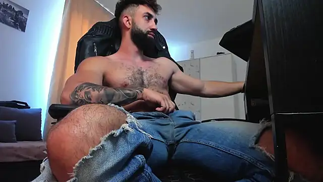 Snapshot of liamaesthetic chatting on 9, 6, 2026 liamaesthetic online show from 9, 6, 2026