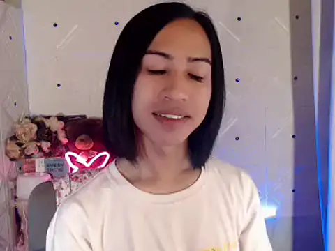 Lemonadexxx online show from 20, 2, 2025