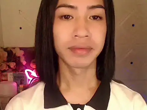 Lemonadexxx online show from 4, 3, 2025