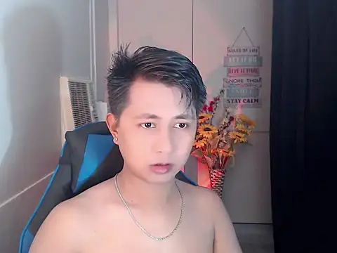 khael moreno online show from 13, 11, 2025